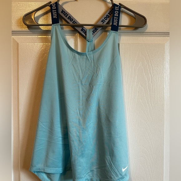 Women’s Nike work out top size S - Picture 1 of 3